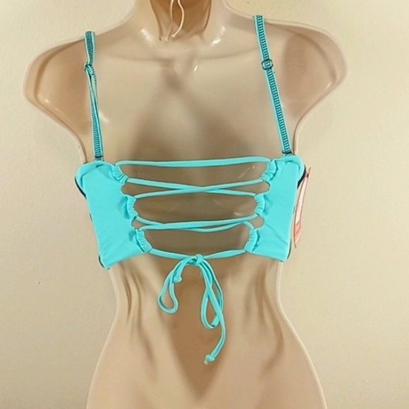 NEW MAAJI REVERSIBLE Bikini Top Blue  Aqua SMALL Swim Vacation Summer Underwire - Picture 5 of 8